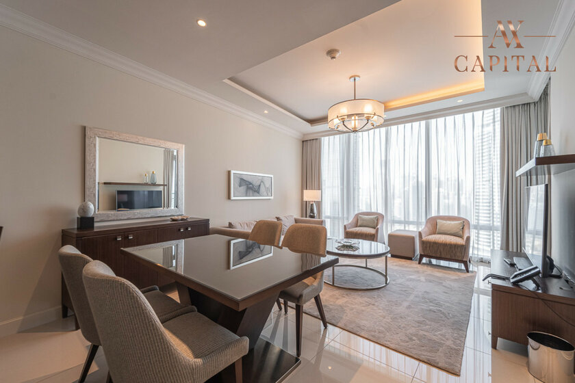 Rent a property - 1 room - Downtown Dubai, UAE - image 25