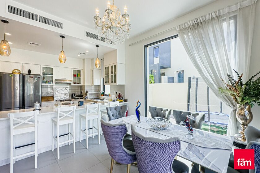 Louer 117 maisons de ville - Dubai, Émirats arabes unis – image 3