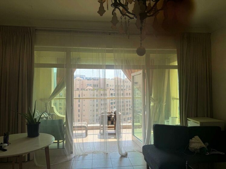 Rent 4 apartments  - 4 rooms - Palm Jumeirah, UAE - image 3