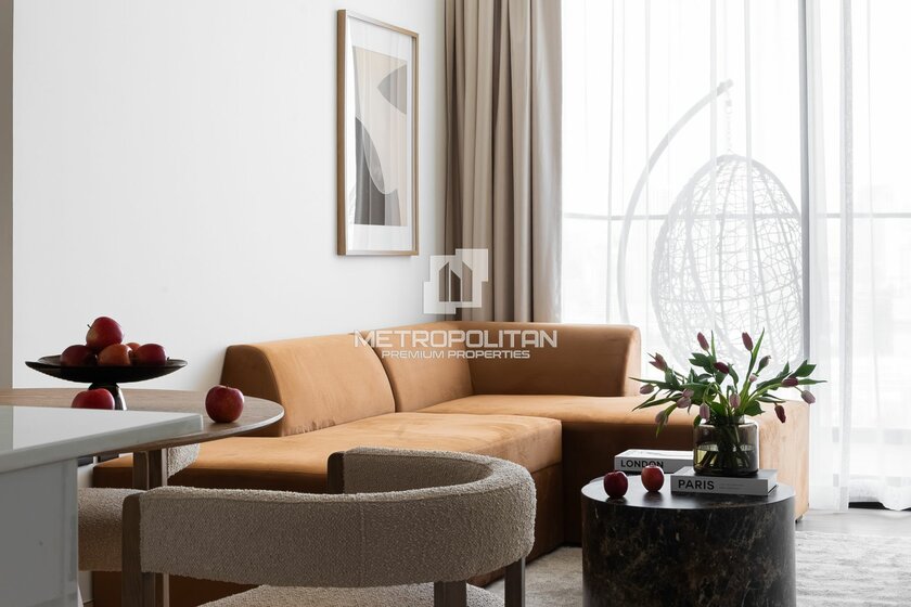 Снять недвижимость - 1 комнатные - Jumeirah Village Circle, ОАЭ - изображение 1