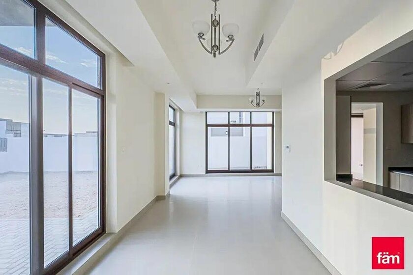 Townhouses for sale in UAE - image 24