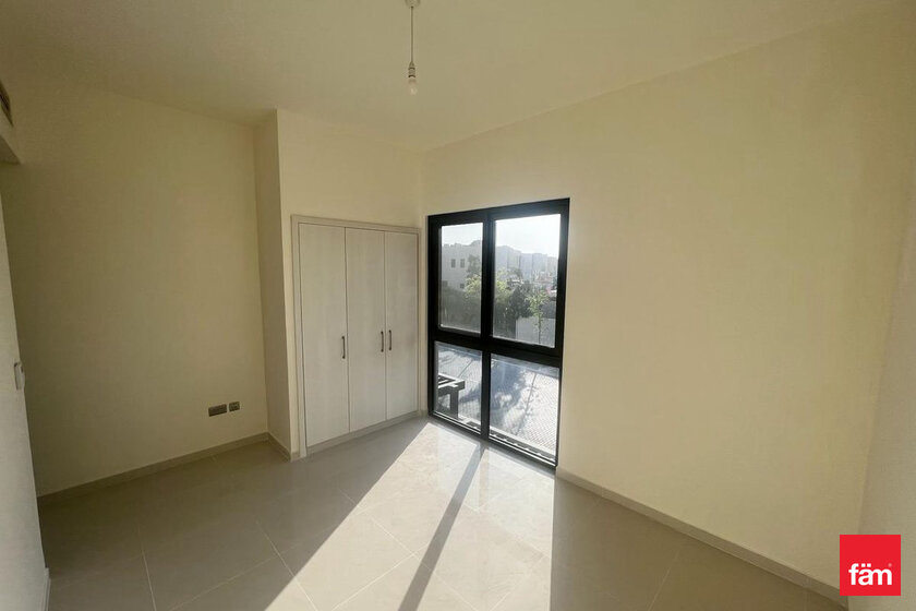 11 ikiz villa kirala - DAMAC Hills 2, BAE – resim 4