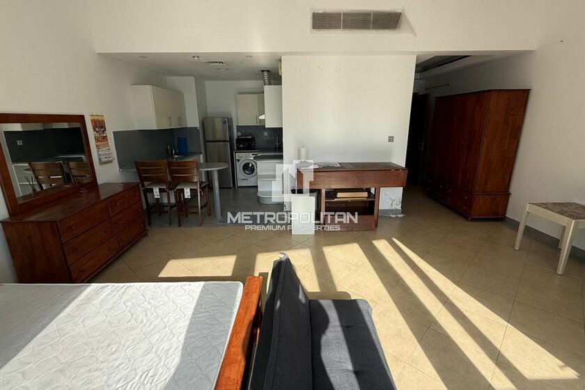Studio properties for rent in UAE - image 35