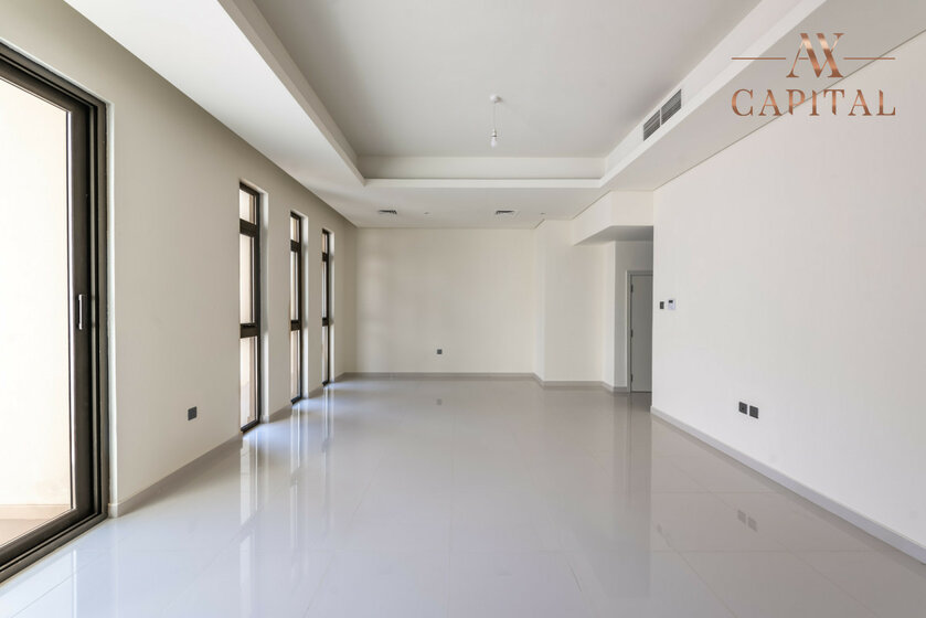 Buy 67 villas - Dubailand, UAE - image 11