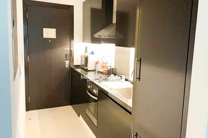 Rent 4 apartments  - Studios - Business Bay, UAE - image 7