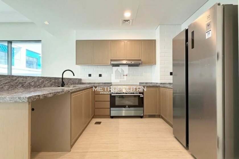 Maison de ville à louer - Dubai - Louer pour 104 904 $ – image 17