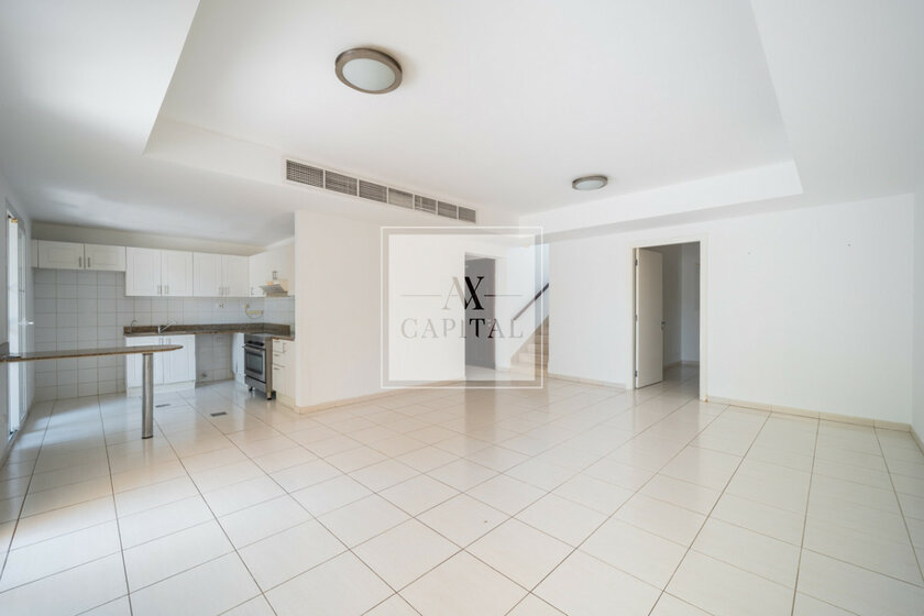 Villa à louer - Dubai - Louer pour 76 231 $/annuel – image 19