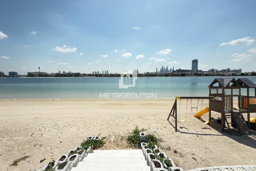 Rent 12 houses - 4 rooms - Palm Jumeirah, UAE - image 11