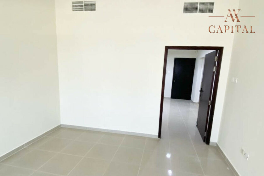 Rent a property - 1 room - Jumeirah Lake Towers, UAE - image 11