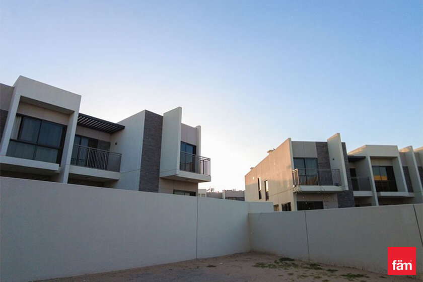 Acheter 38 maisons - DAMAC Hills 2, Émirats arabes unis – image 25