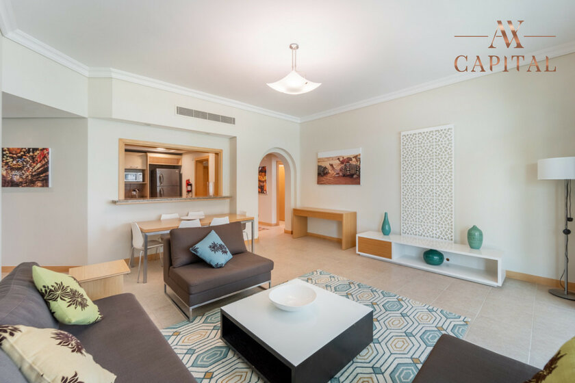 Rent a property - 2 rooms - Palm Jumeirah, UAE - image 22