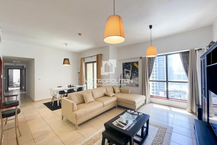 Rent 13 apartments  - 2 rooms - JBR, UAE - image 2