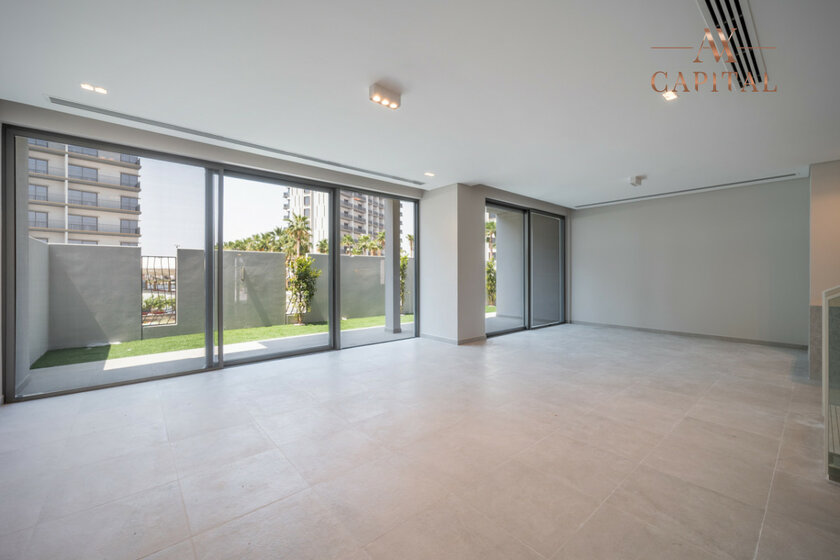 Townhouses for rent in Dubai - image 14