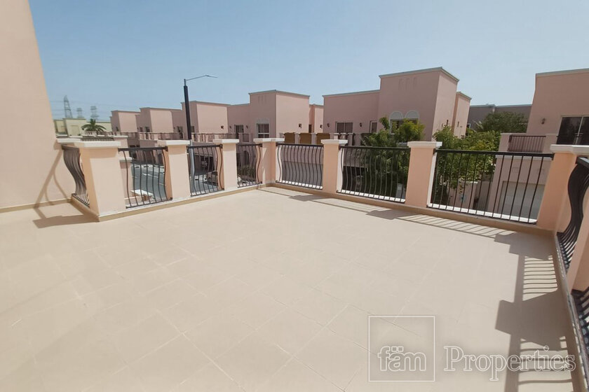 Снять 11 домов - Nad Al Sheba, ОАЭ - изображение 14
