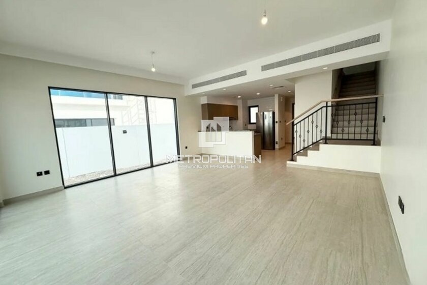 Maison de ville à louer - Dubai - Louer pour 104 904 $ – image 15