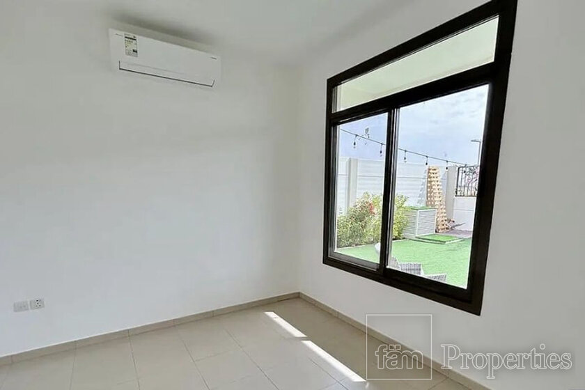 476 casas en alquiler - EAU — imagen 7