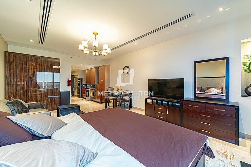 Rent 7 apartments  - Studios - Downtown Dubai, UAE - image 7