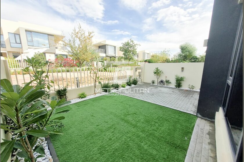 Снять четырехкомнатный таунхаус в ОАЭ - изображение 29