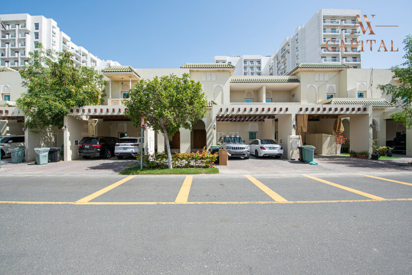 Buy a property - Al Furjan, UAE - image 33