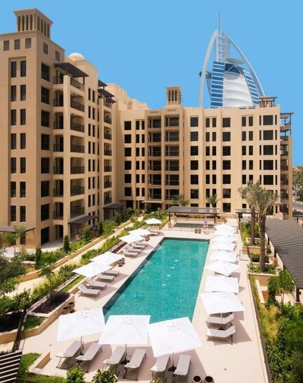 Compre una propiedad - 4 habitaciones - Madinat Jumeirah Living, EAU — imagen 1