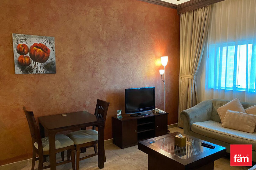 Compre 11 apartamentos  - Barsha Heights, EAU — imagen 12