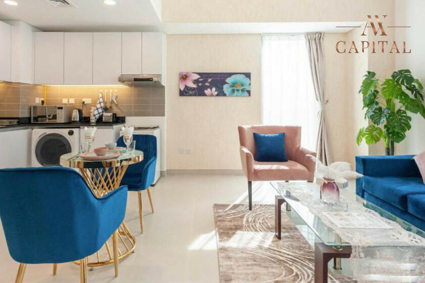 Buy 587 apartments  - 1 room - Dubai, UAE - image 2