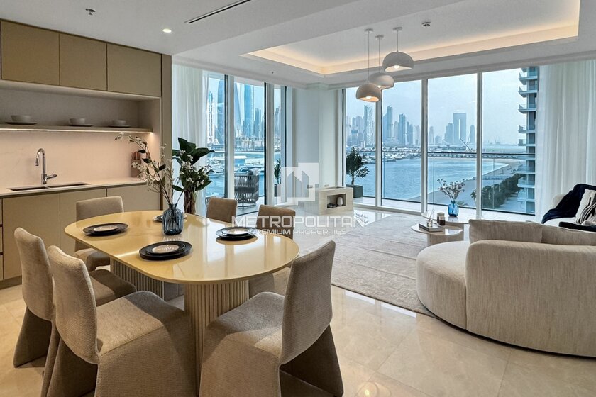 Alquile 77 apartamentos  - Emaar Beachfront, EAU — imagen 7