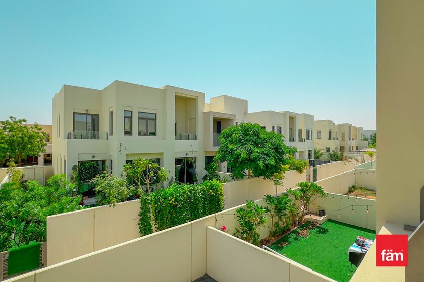 Villas for rent in UAE - image 21
