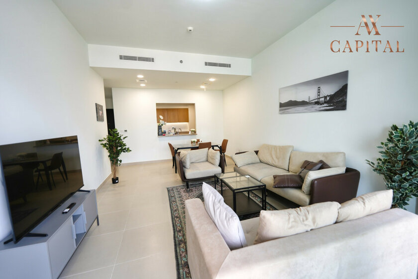 Rent a property - 2 rooms - Downtown Dubai, UAE - image 2