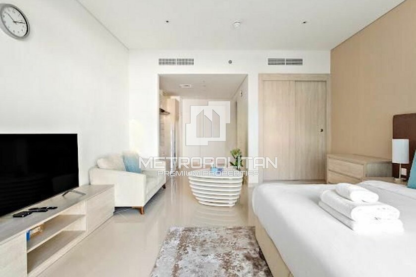 Studio properties for rent in Dubai - image 28