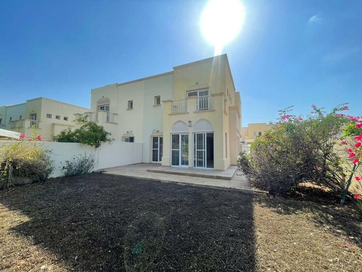 3 casas a la venta - Jumeirah Village Triangle, EAU — imagen 4