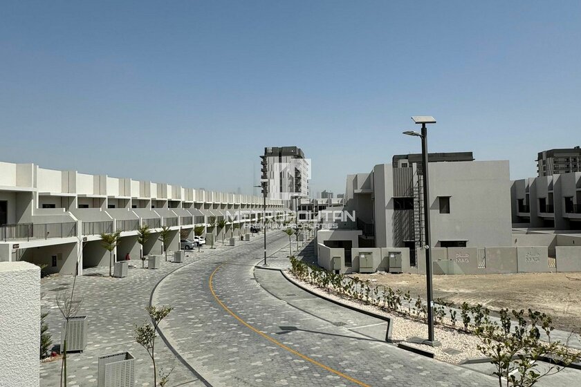 2 bedroom townhouses for rent in UAE - image 36