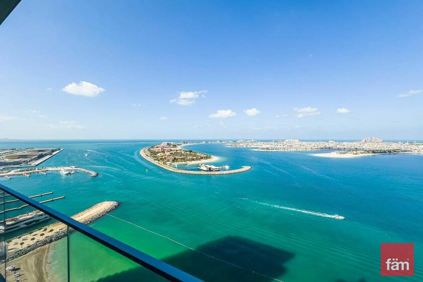 Buy 217 apartments  - Emaar Beachfront, UAE - image 22