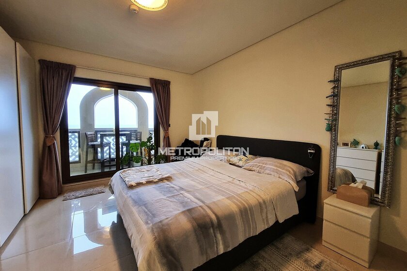 Rent a property - 2 rooms - Palm Jumeirah, UAE - image 21