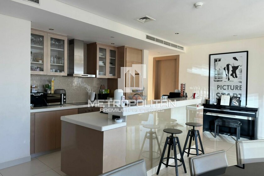 Купить трехкомнатную недвижимость в ОАЭ - изображение 22