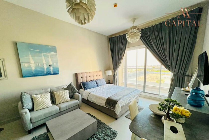 Buy a property - 2 rooms - Dubailand, UAE - image 11