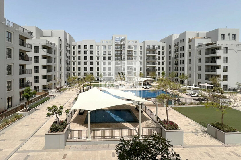 Buy a property - 2 rooms - Town Square, UAE - image 13