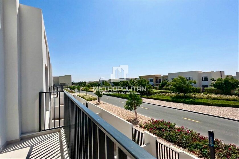 Снять трехкомнатную недвижимость в ОАЭ - изображение 10