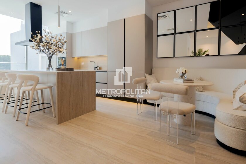 4+ bedroom properties for sale in UAE - image 5
