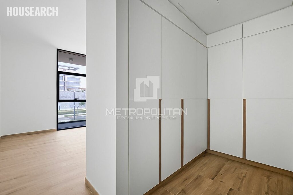 Villa for rent - Dubai - Rent for $163,394 / yearly - image 1