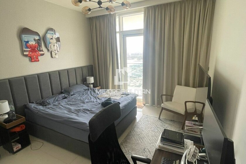 Rent 18 apartments  - 2 rooms - Emaar Beachfront, UAE - image 20