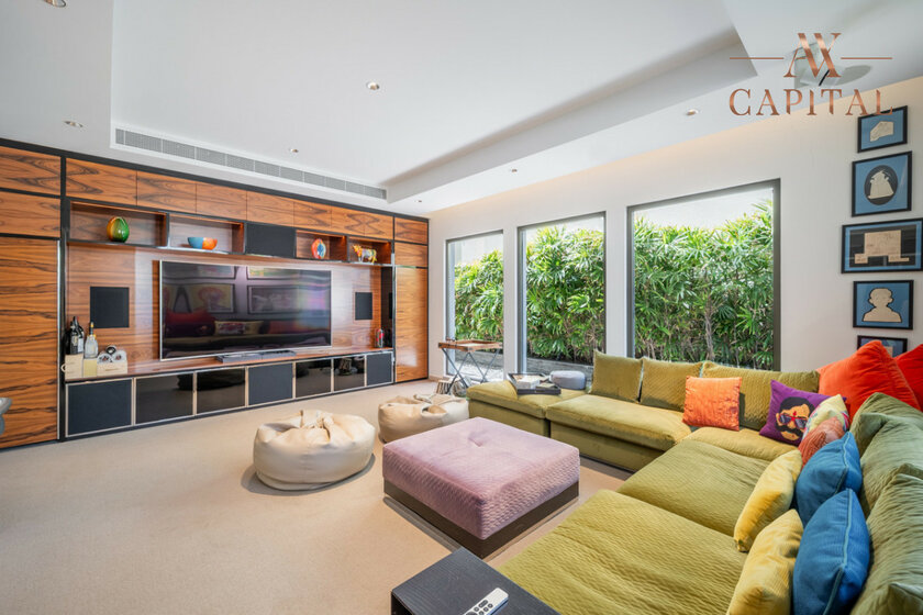 Buy 18 villas - Palm Jumeirah, UAE - image 27