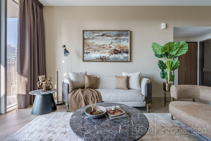 Rent 3 apartments  - Al Kifaf, UAE - image 2