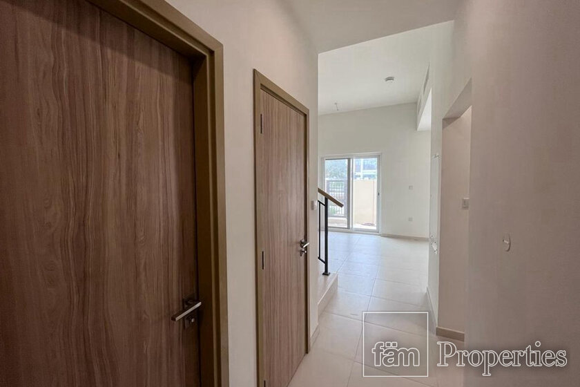 Buy a property - Villanova, UAE - image 10
