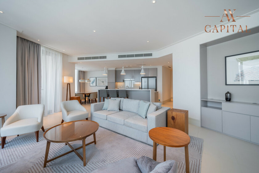 Alquile 145 apartamentos  - 3 habitaciones - EAU — imagen 22