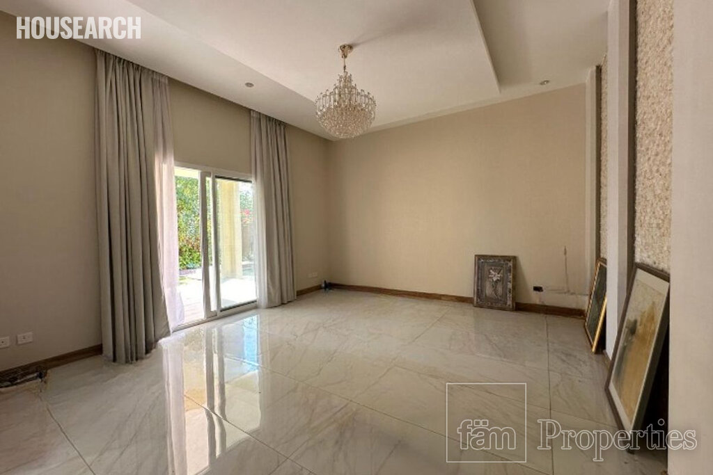 Chalé en alquiler - City of Dubai - Alquilar para 122.615 $ — imagen 1