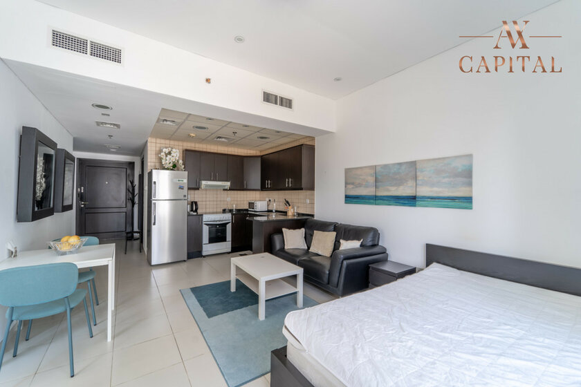 Buy 74 apartments  - JBR, UAE - image 3