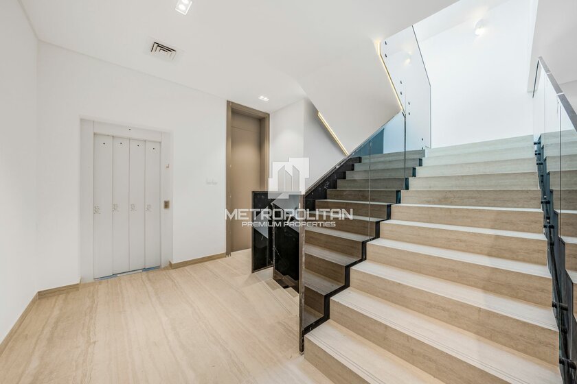 Rent a property - Al Barari, UAE - image 7