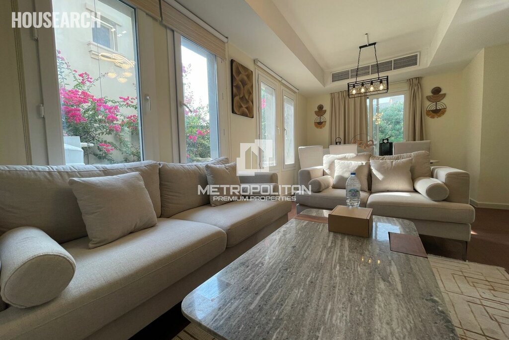 Maison de ville à louer - Dubai - Louer pour 50 371 $/annuel – image 1