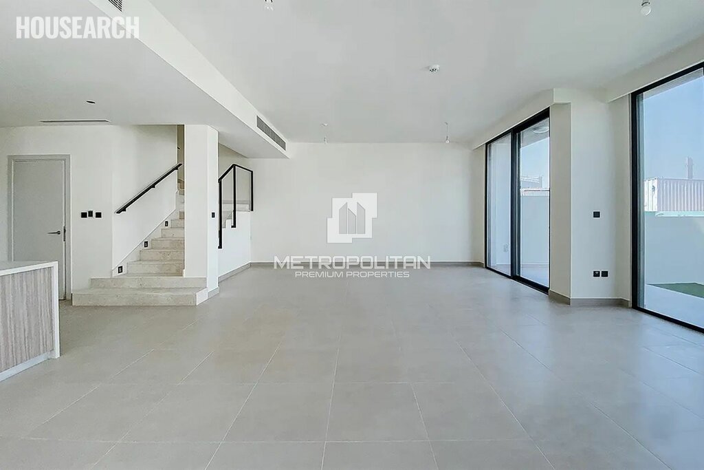 Villa à louer - Dubai - Louer pour 136 132 $/annuel – image 1